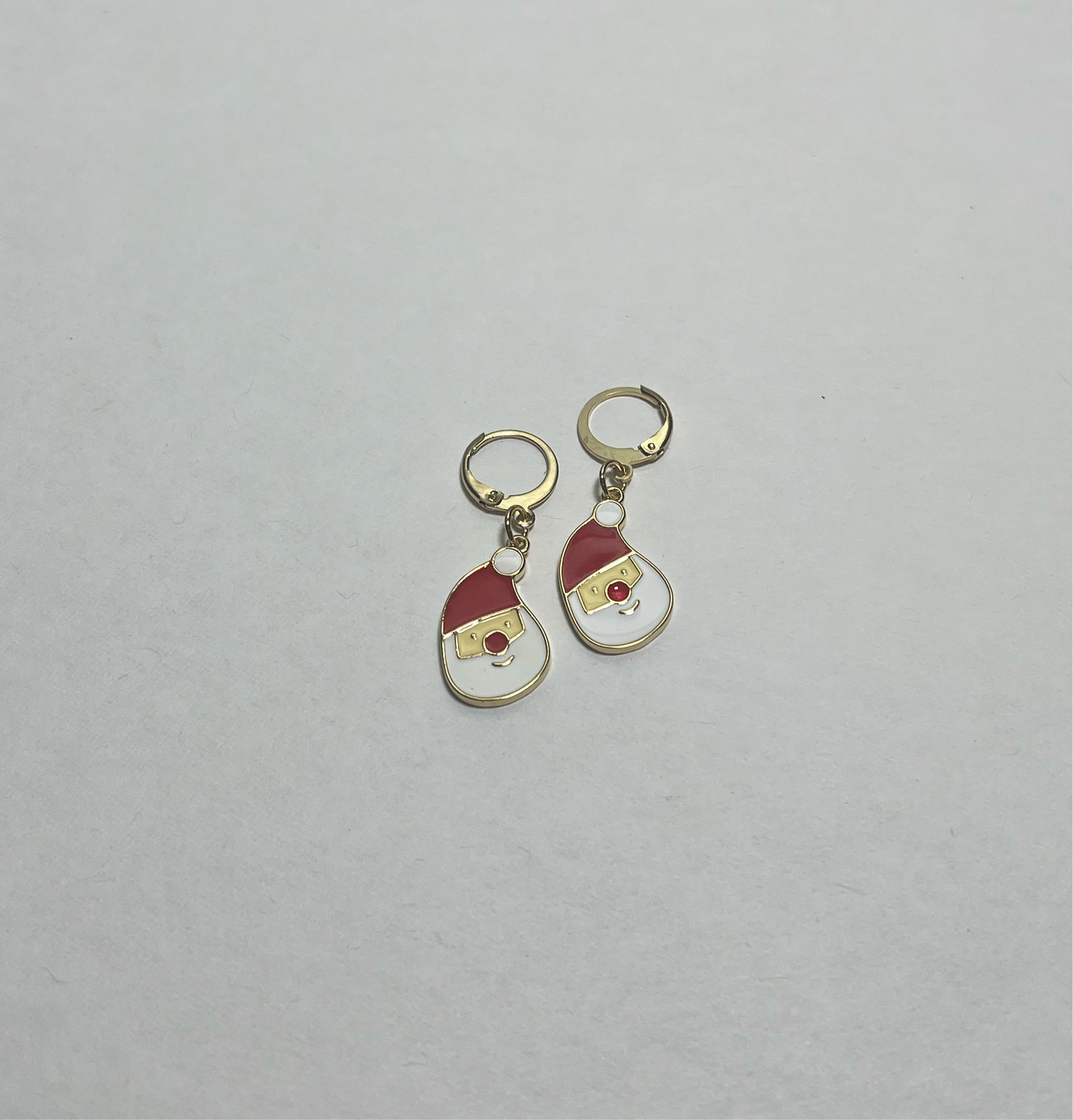 18K gold Santa huggies