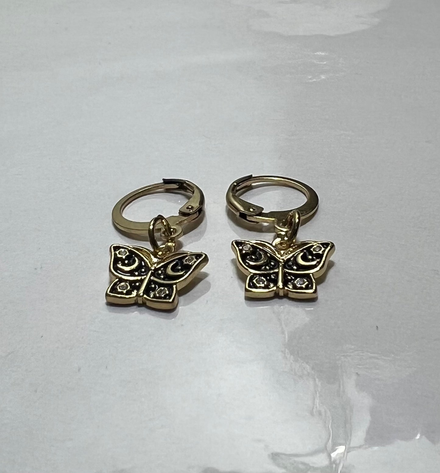 18K gold plated Gold plated butterfly huggie